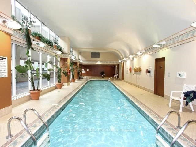 750 Bay St, #2705
