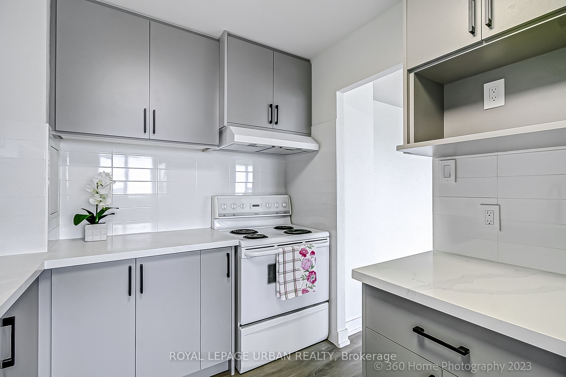 100 Leeward Glwy, #1901