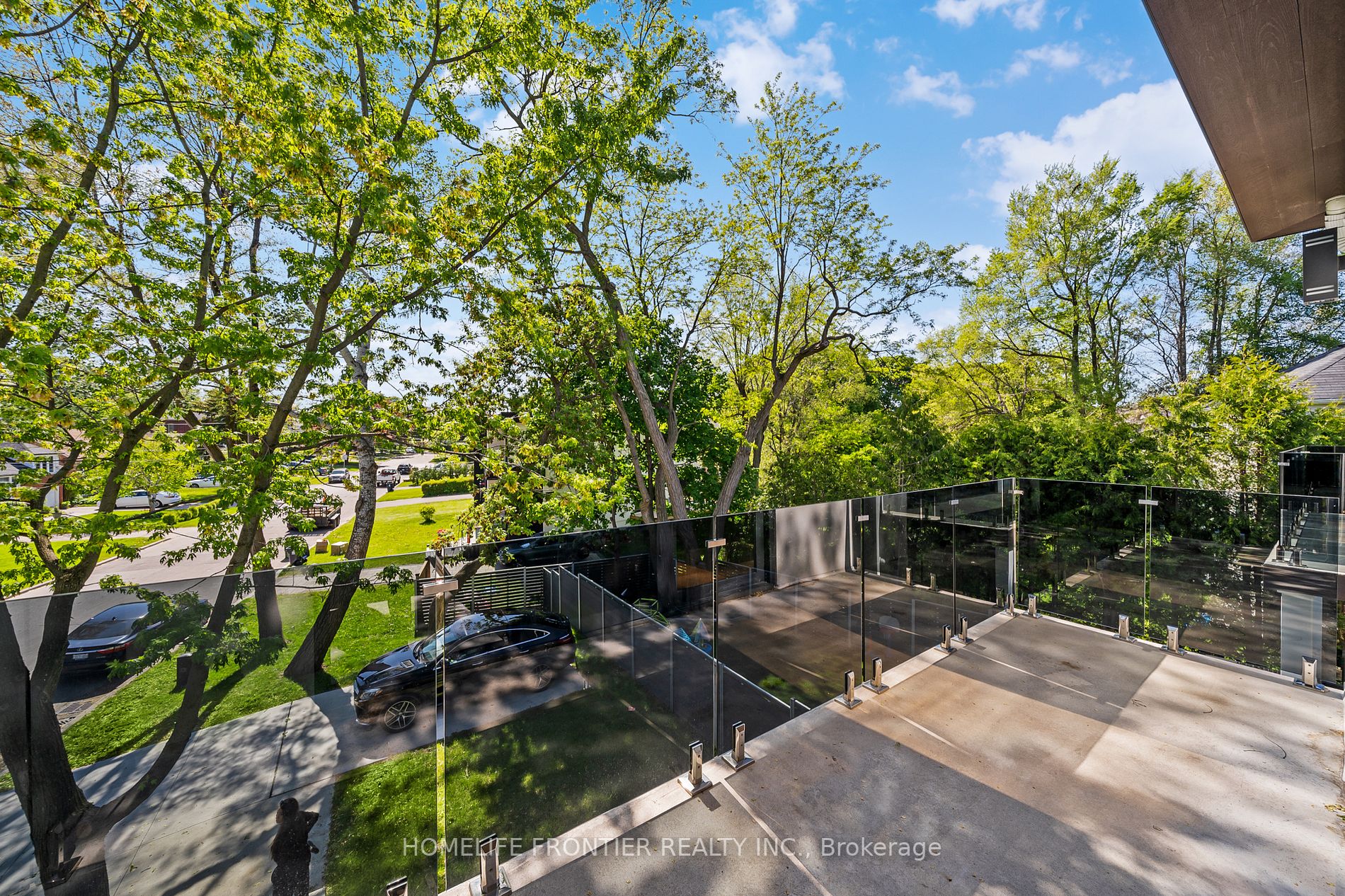 28 Kirkland Blvd
