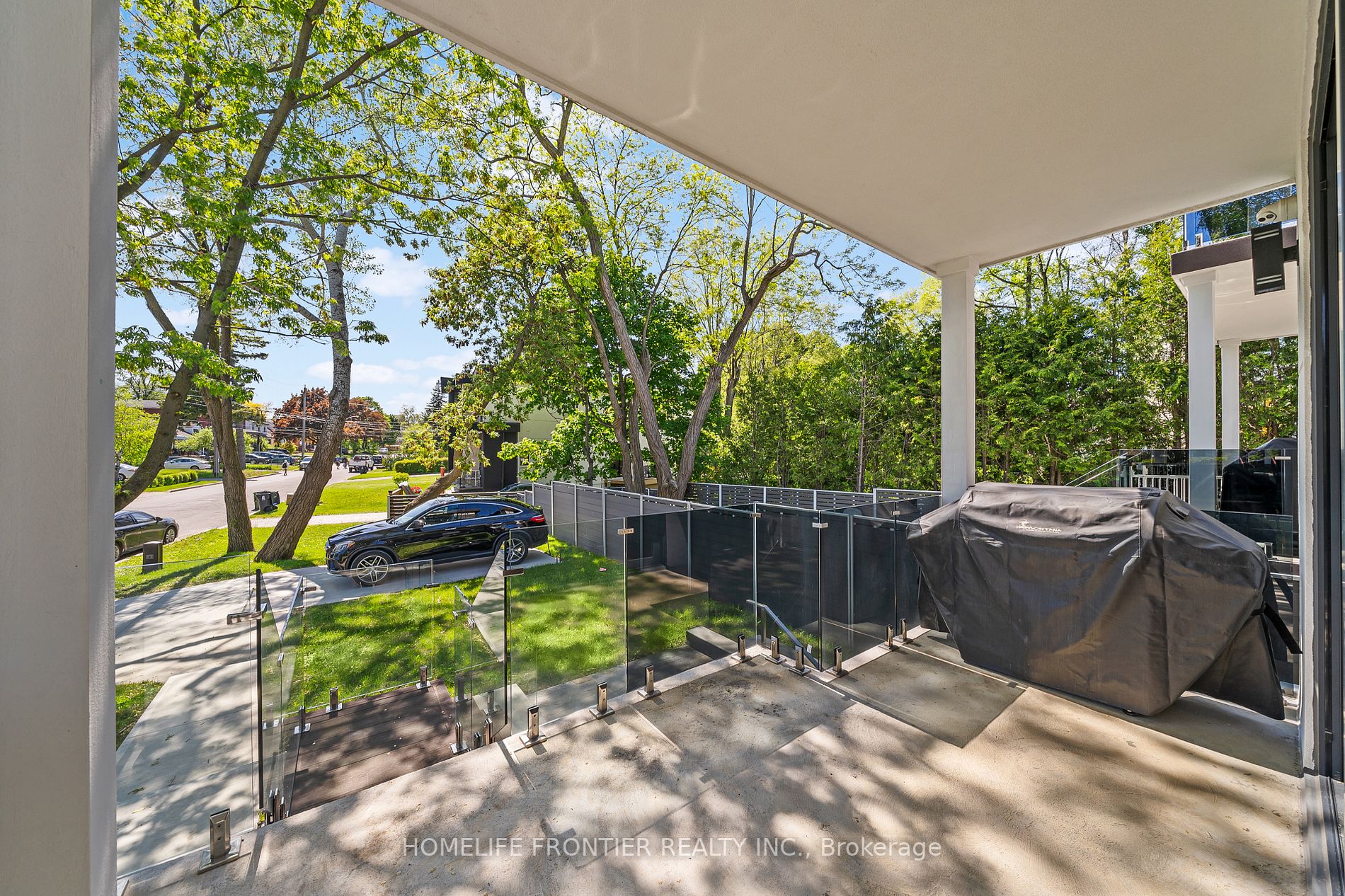 28 Kirkland Blvd