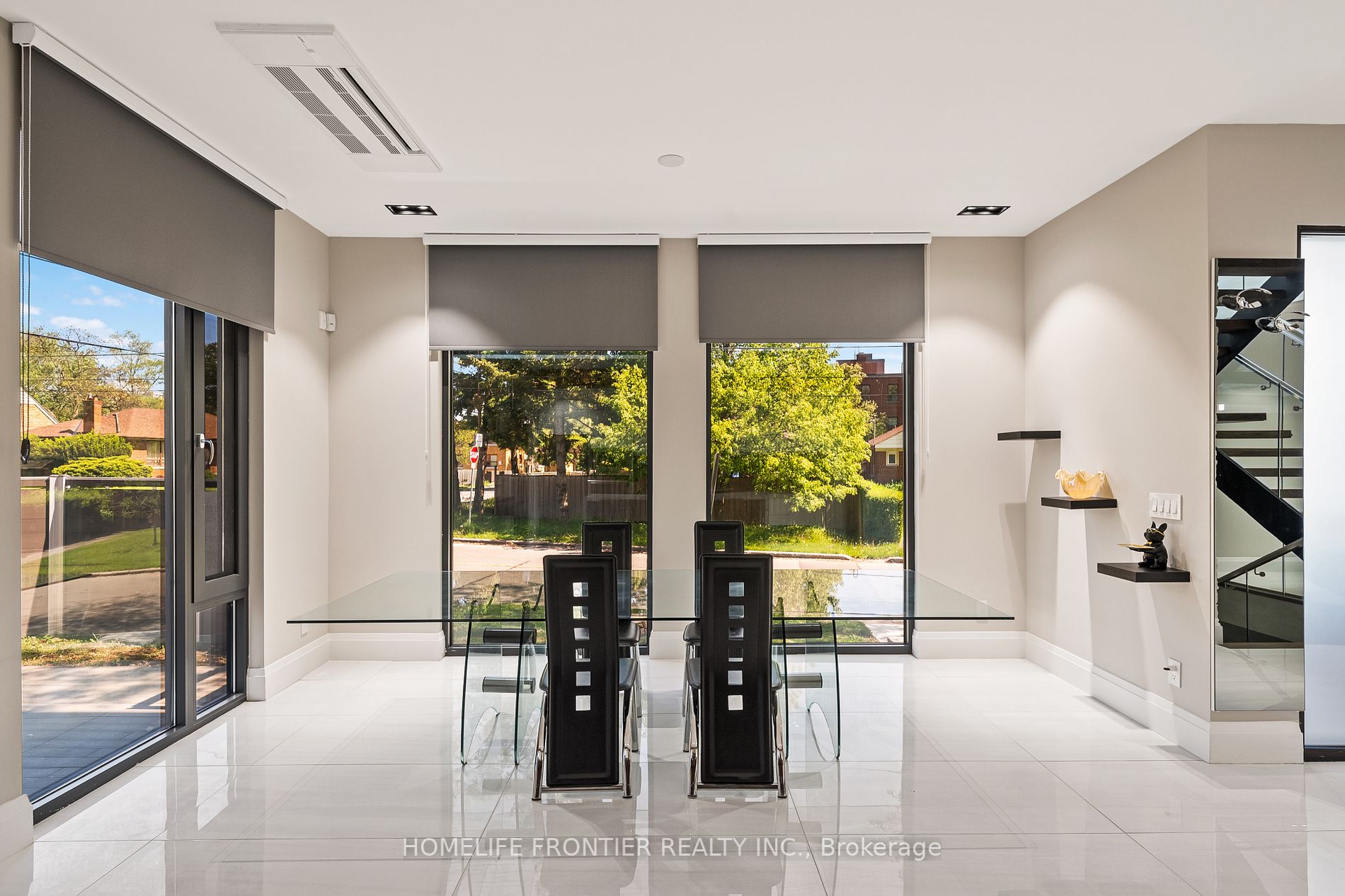 28 Kirkland Blvd