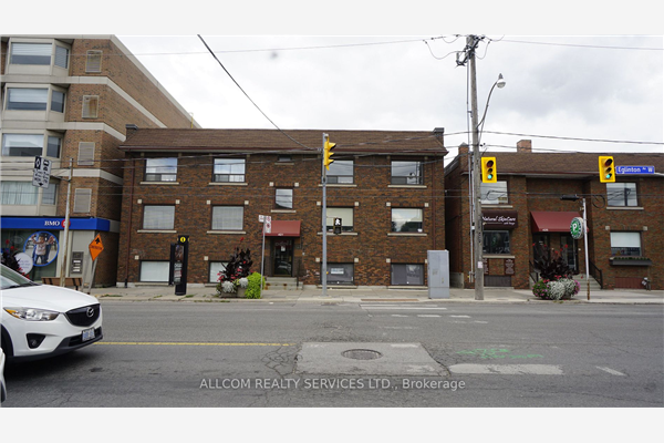 421 Eglinton Ave W, Toronto