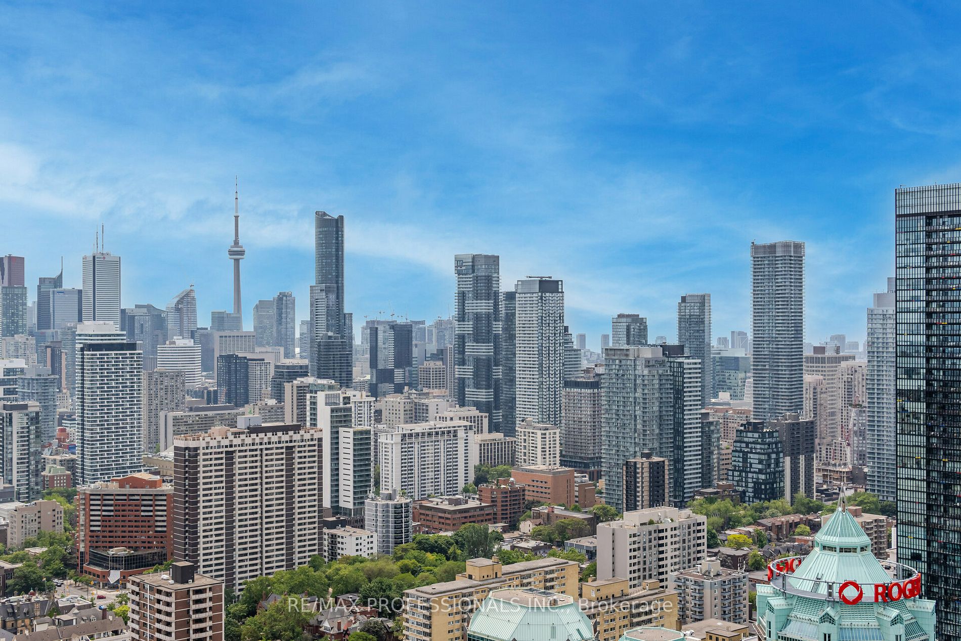 395 Bloor St E, #4001