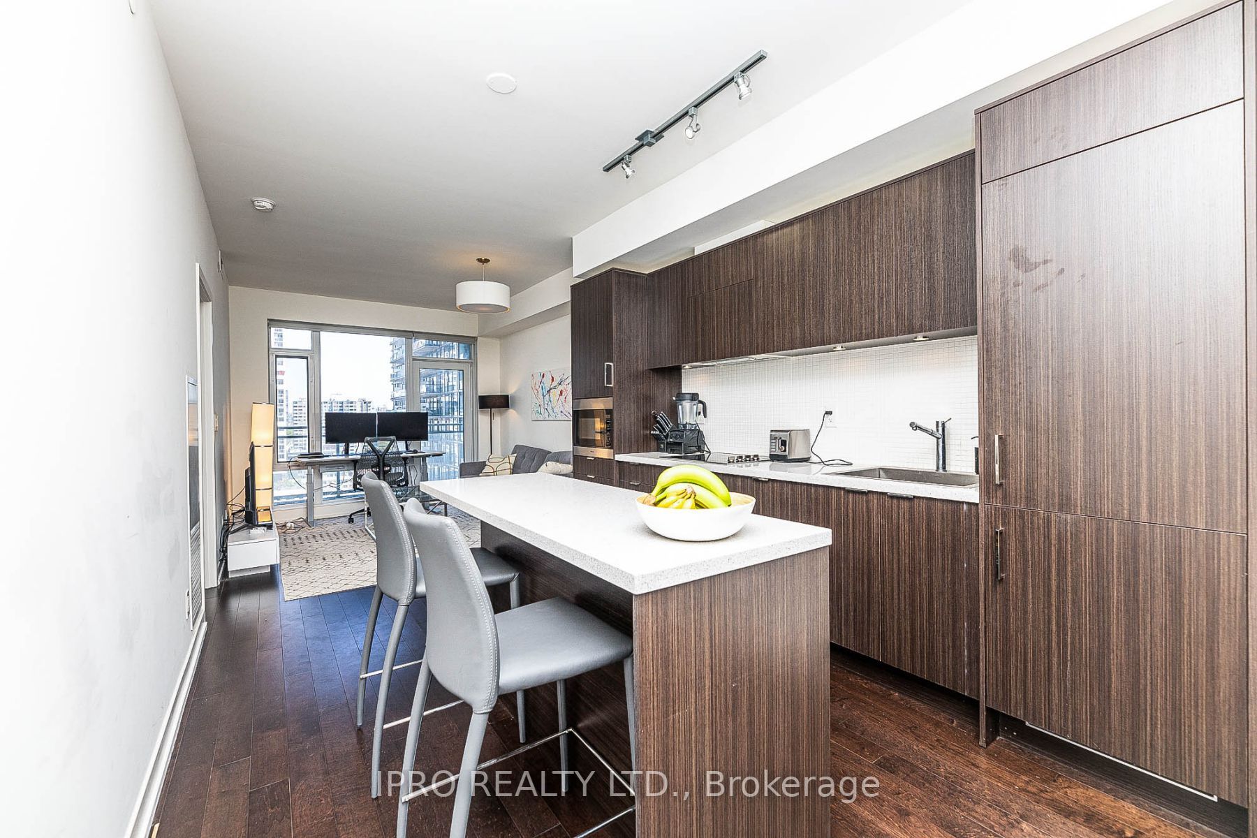 21 Widmer St, #1704