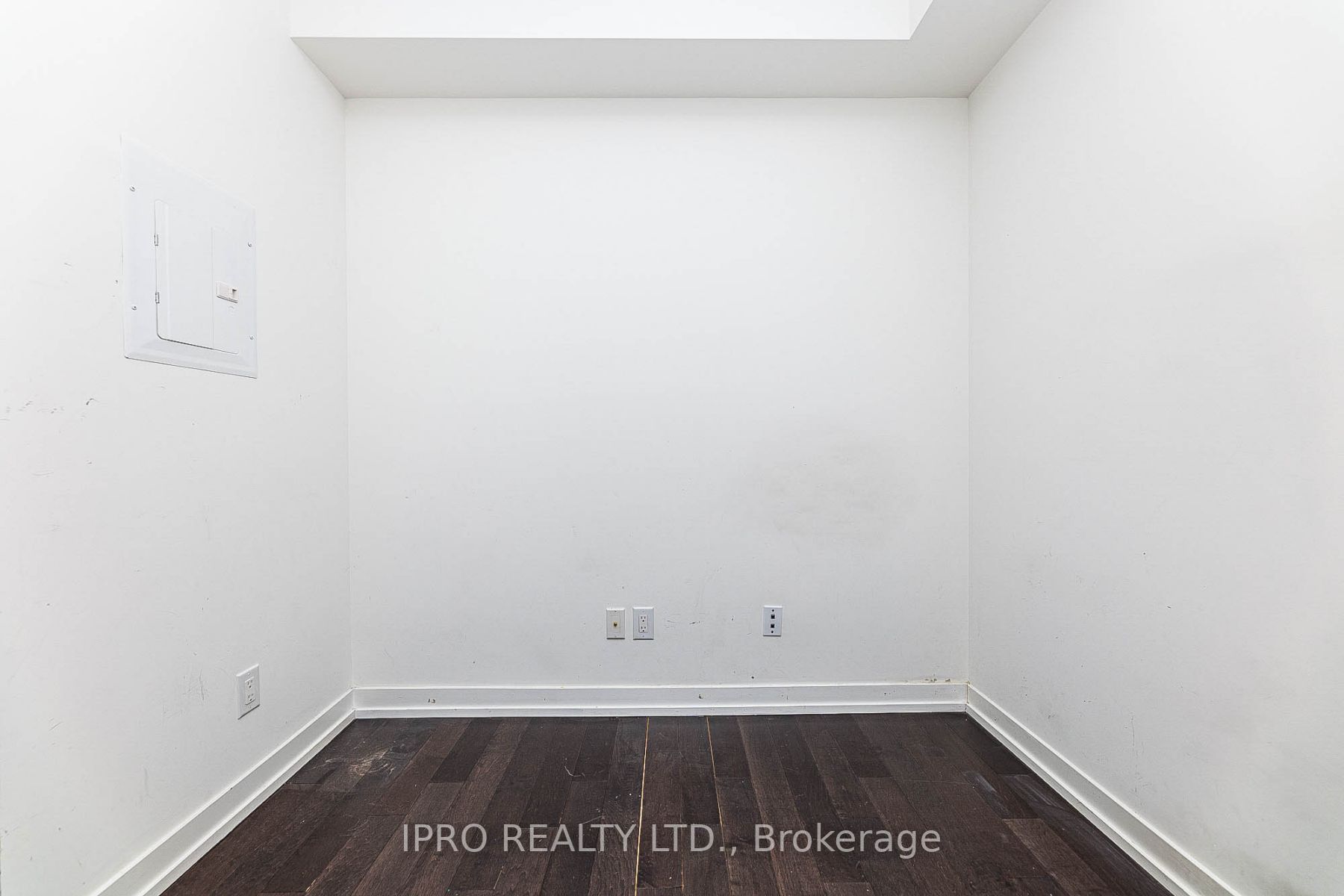 21 Widmer St, #1704