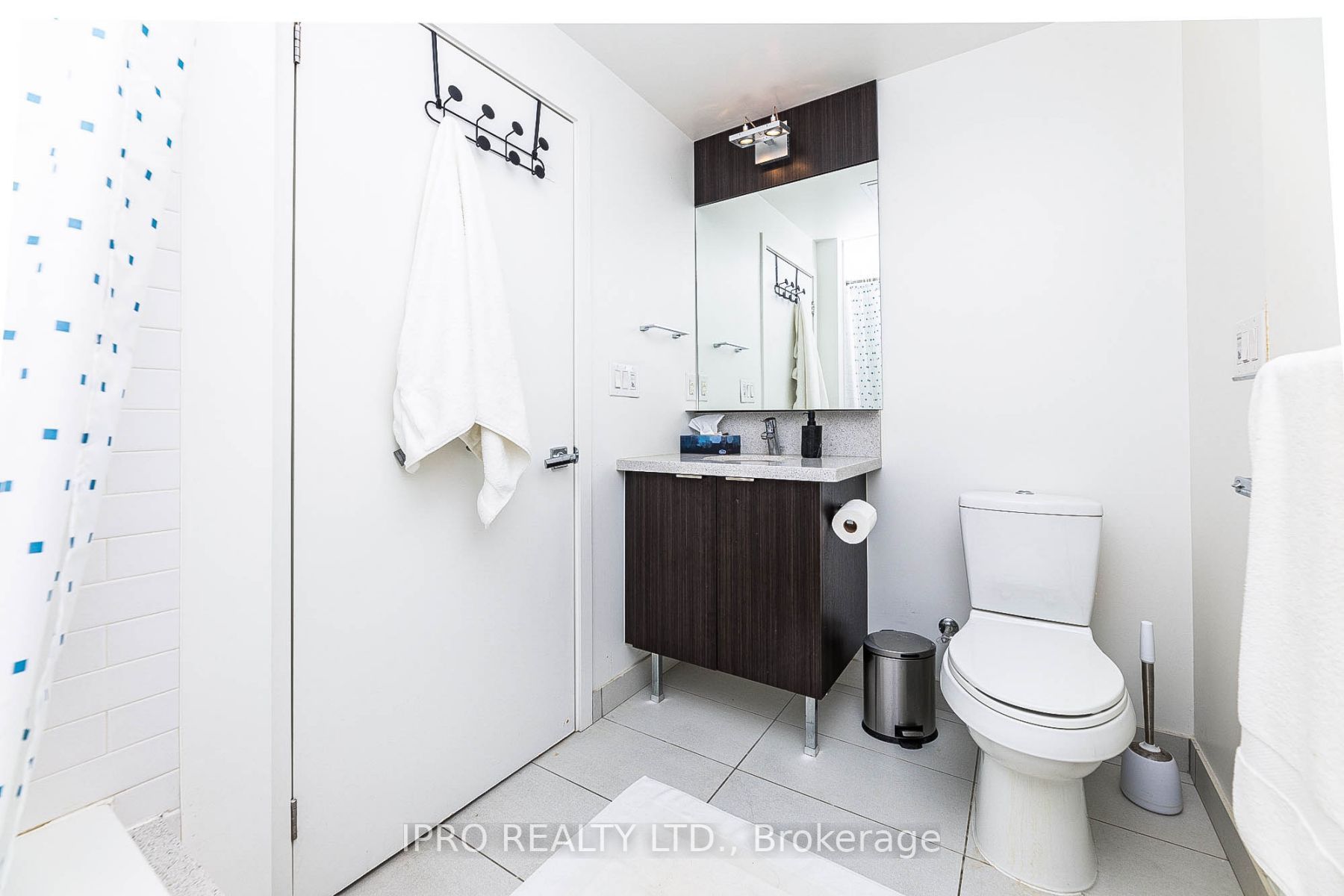 21 Widmer St, #1704