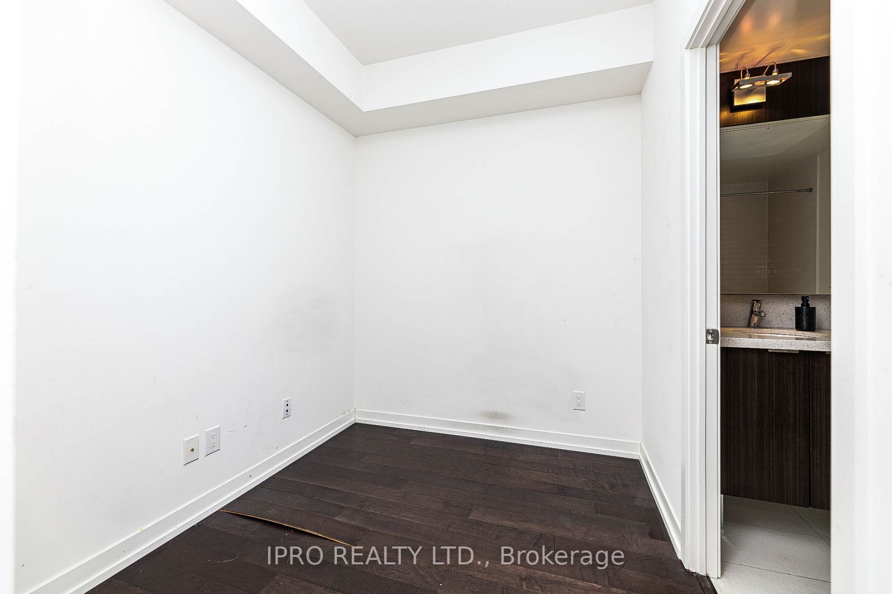 21 Widmer St, #1704