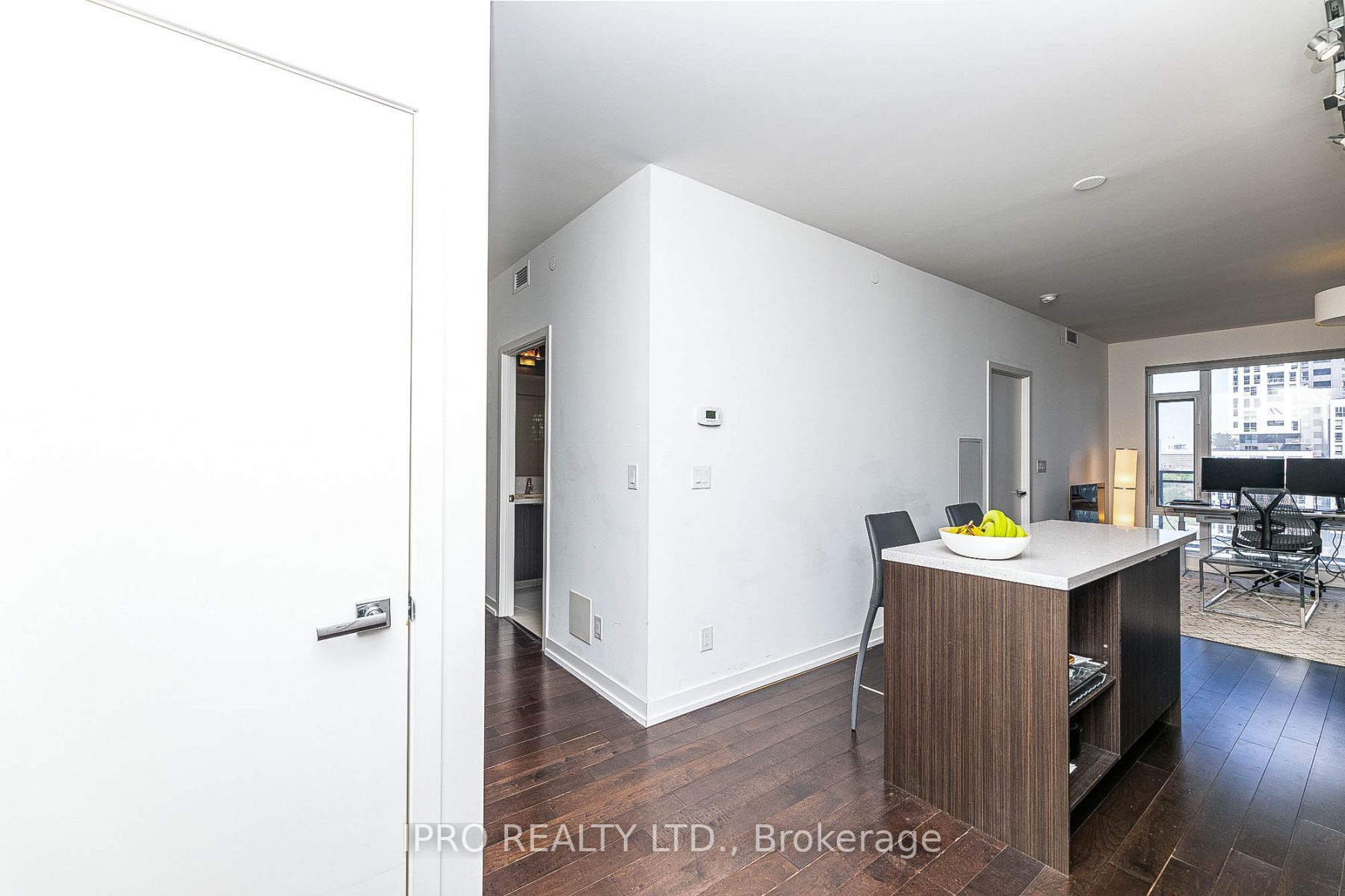 21 Widmer St, #1704