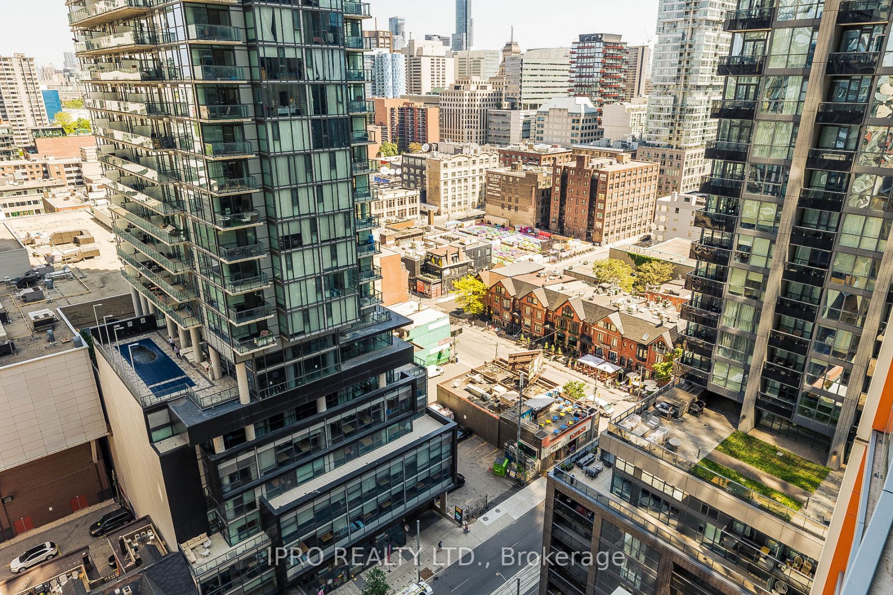 21 Widmer St, #1704