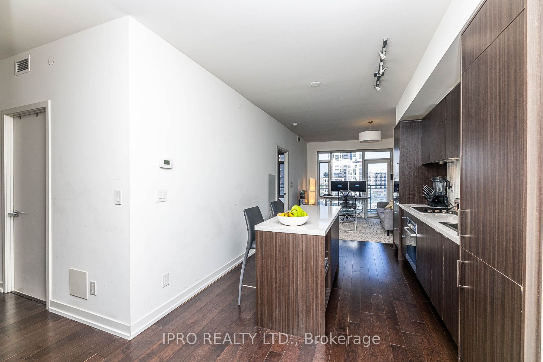 21 Widmer St, #1704
