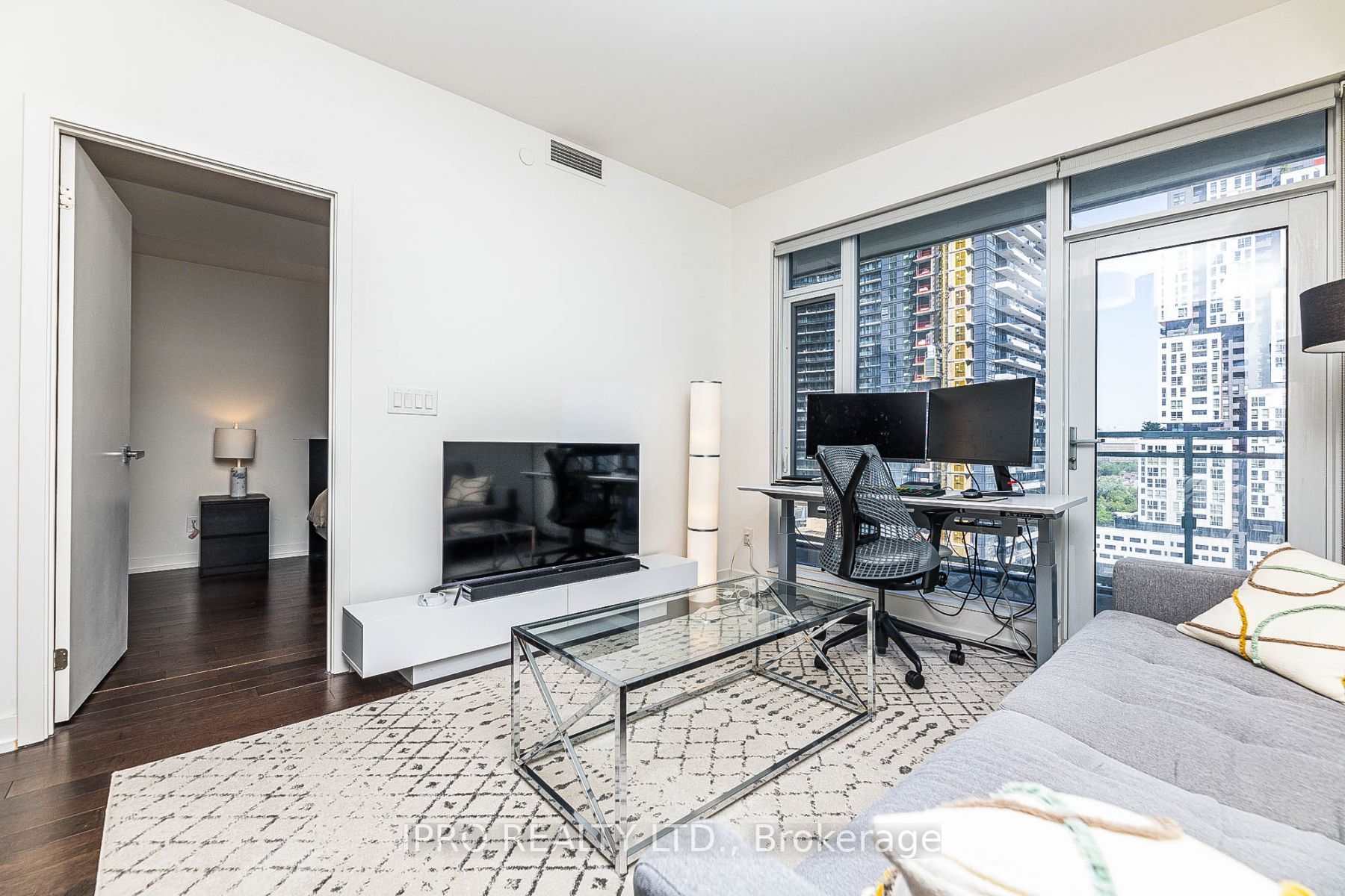 21 Widmer St, #1704
