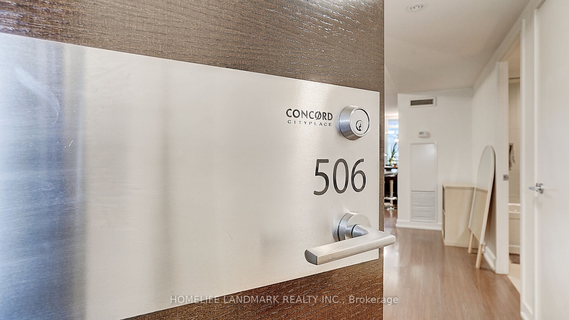 151 Dan Leckie Way, #506