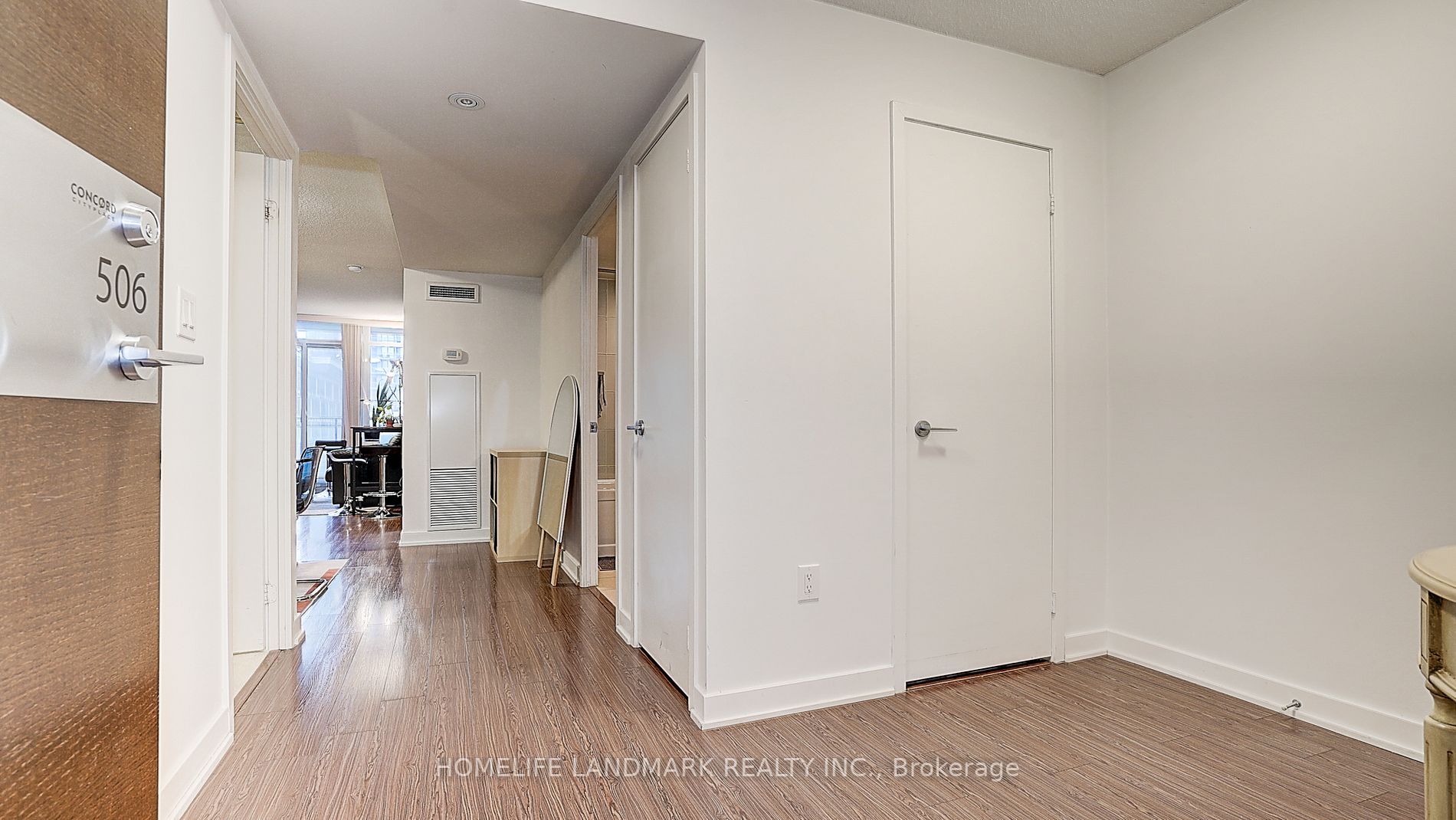 151 Dan Leckie Way, #506