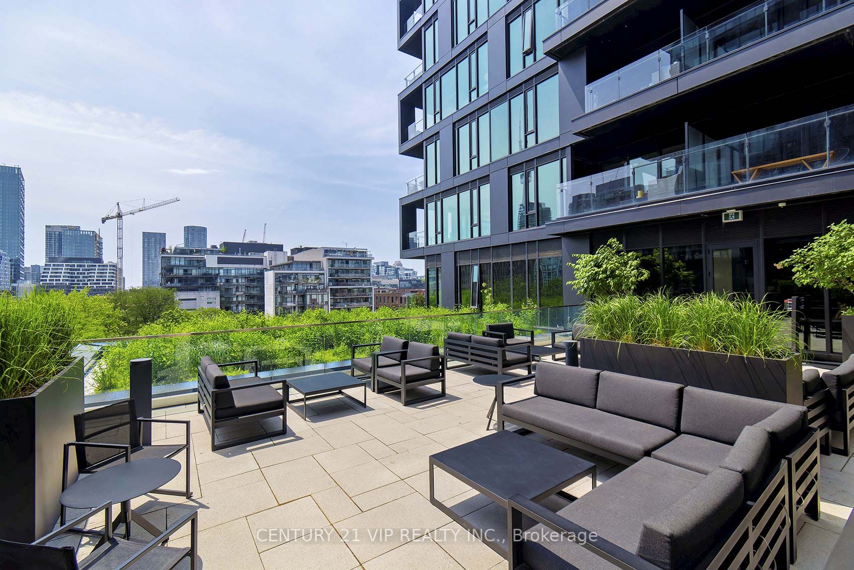 505 Richmond St W, #718