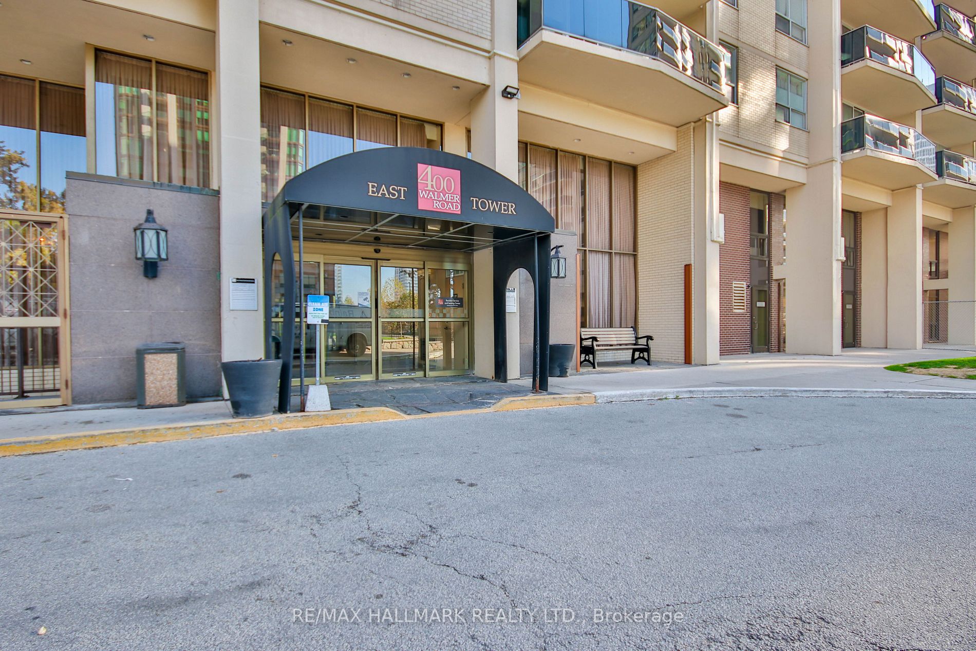 400 Walmer Rd W, #Ph1
