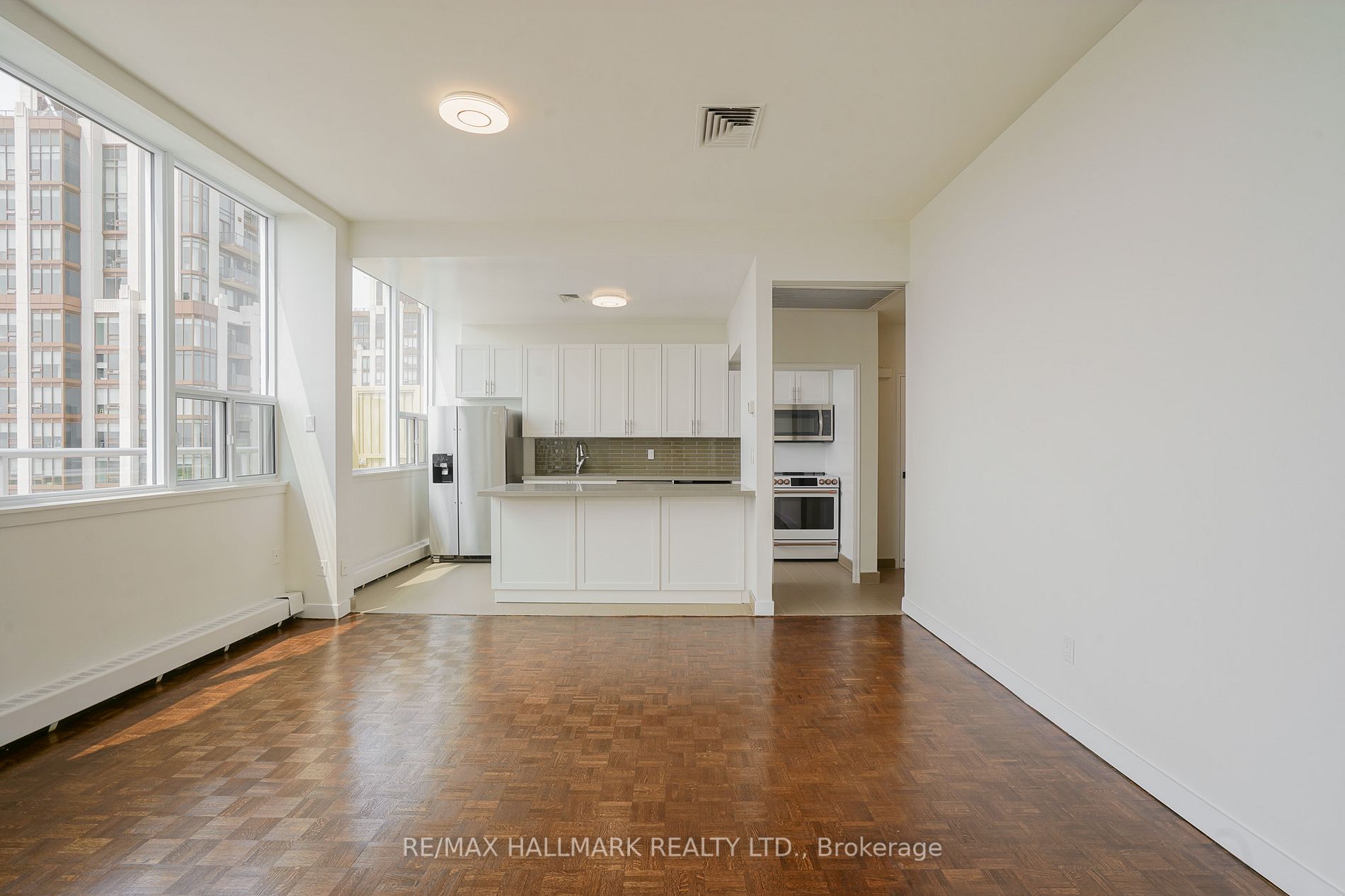 400 Walmer Rd W, #Ph1