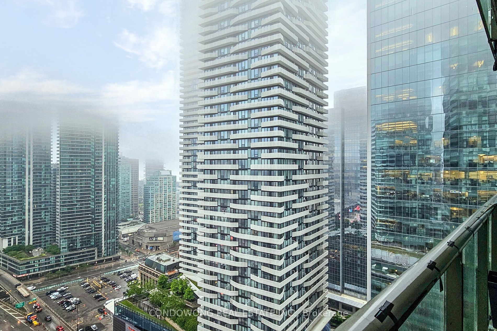 55 Bremner Blvd, #2606