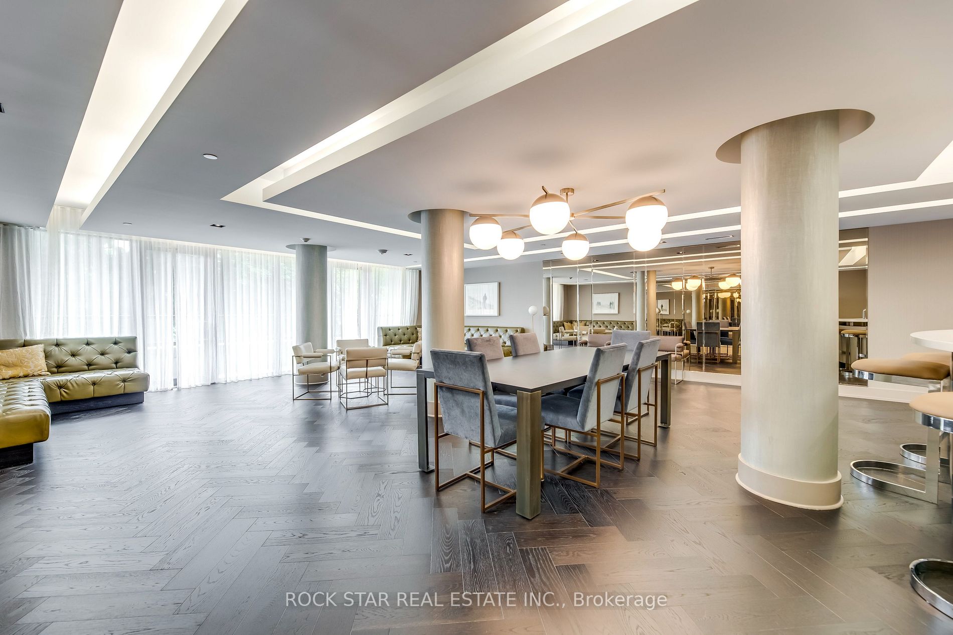 170 Chiltern Hill Rd, #208