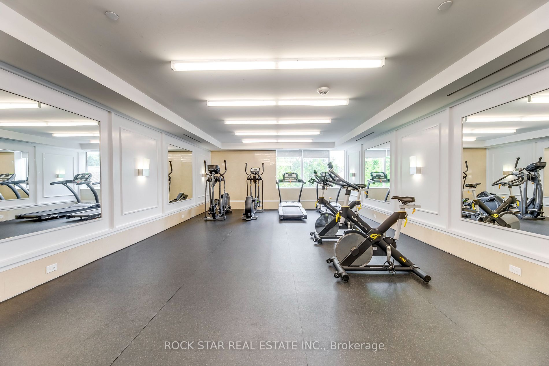 170 Chiltern Hill Rd, #208