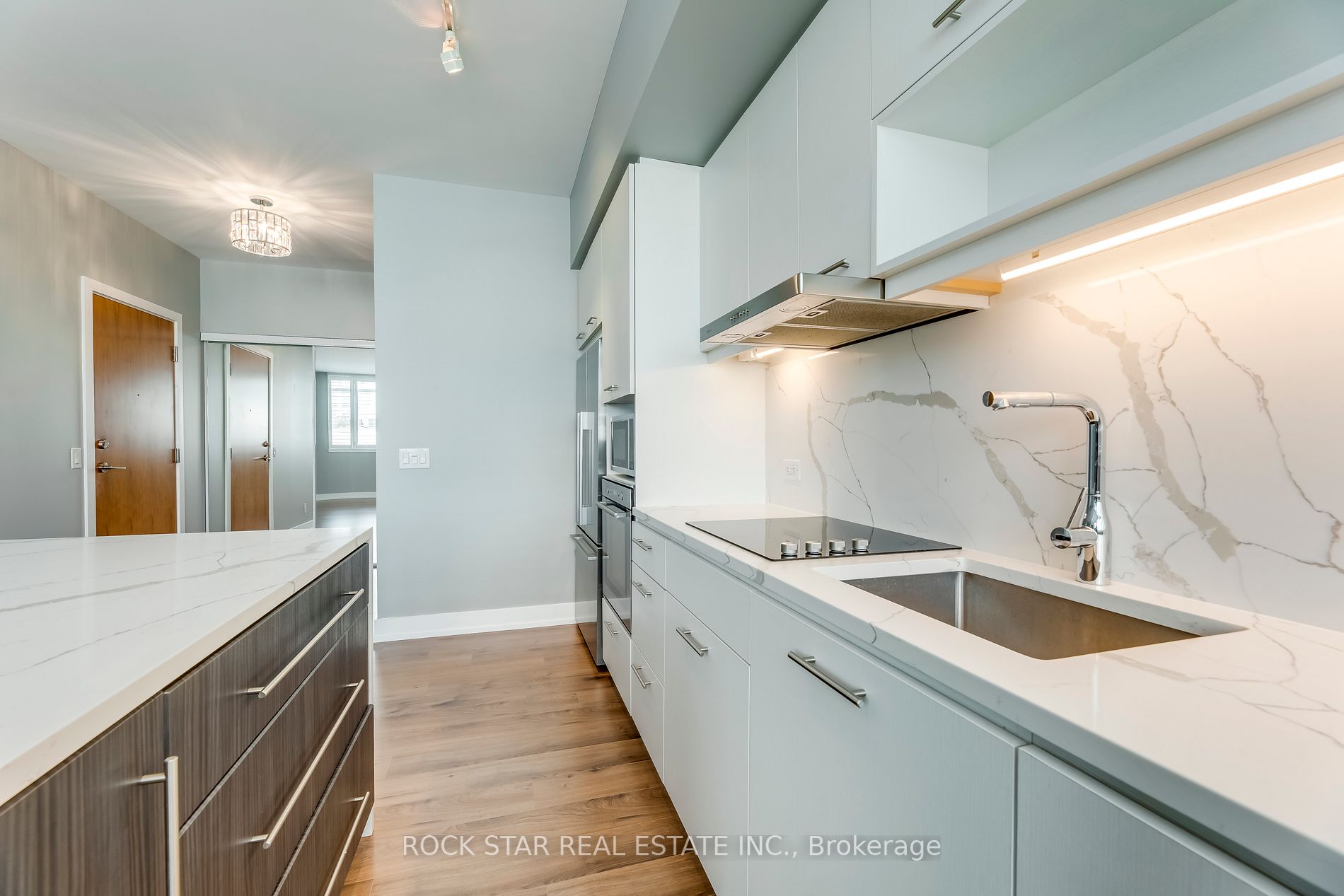170 Chiltern Hill Rd, #208
