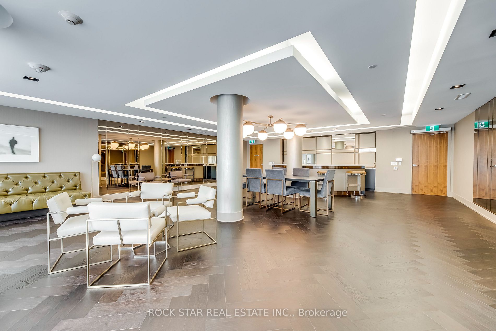170 Chiltern Hill Rd, #208