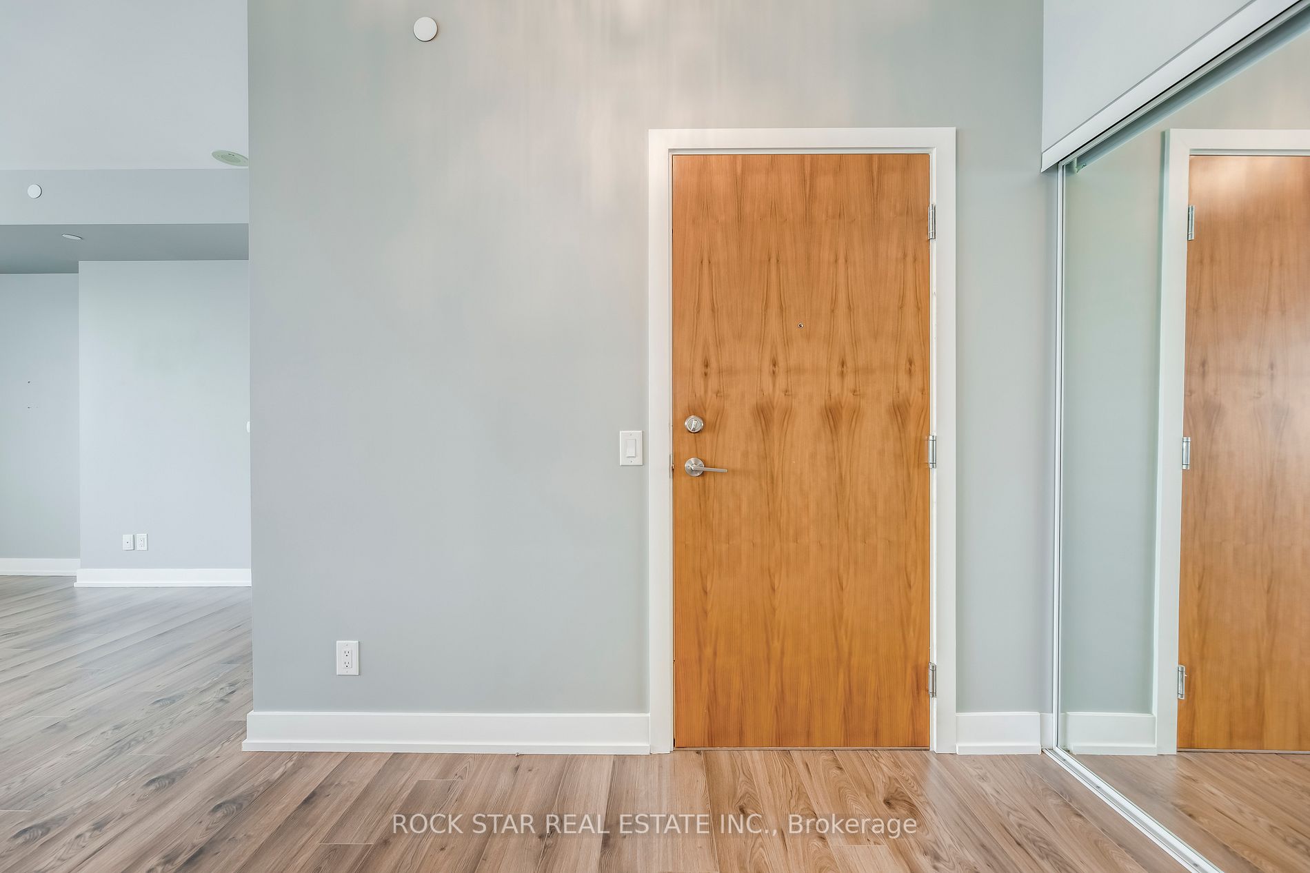 170 Chiltern Hill Rd, #208