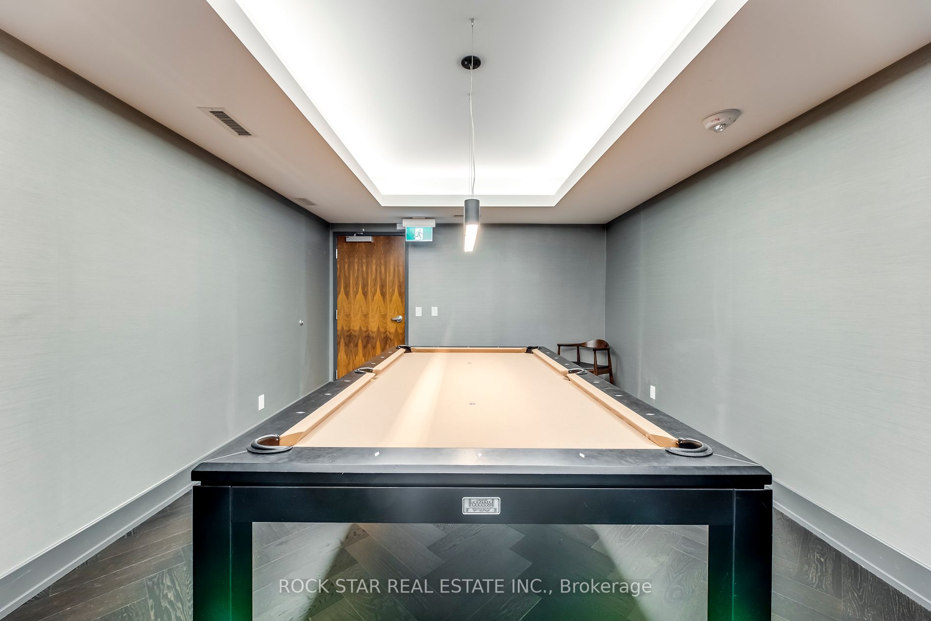 170 Chiltern Hill Rd, #208