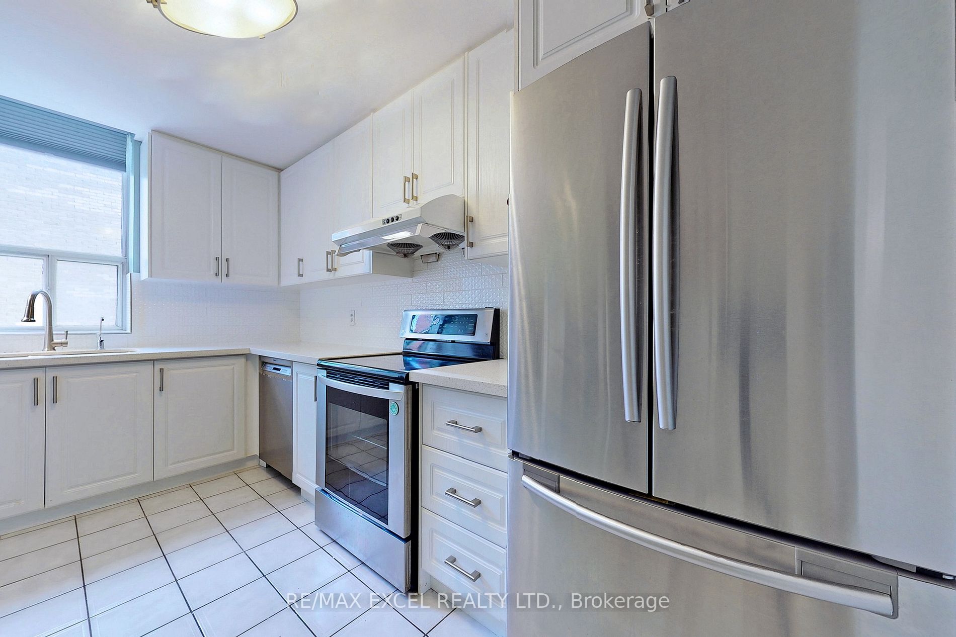 150 Beverley St, #1A