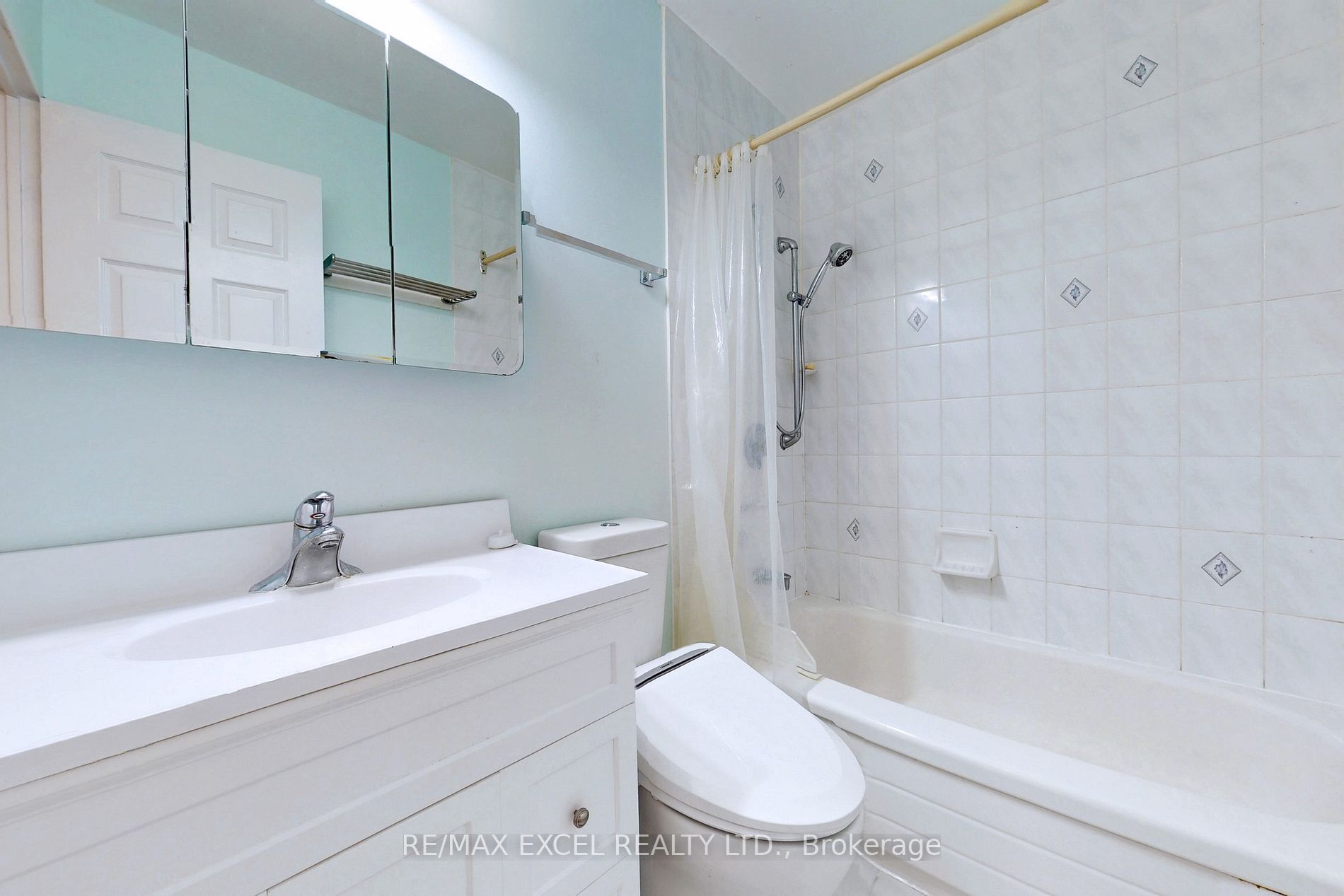 150 Beverley St, #1A