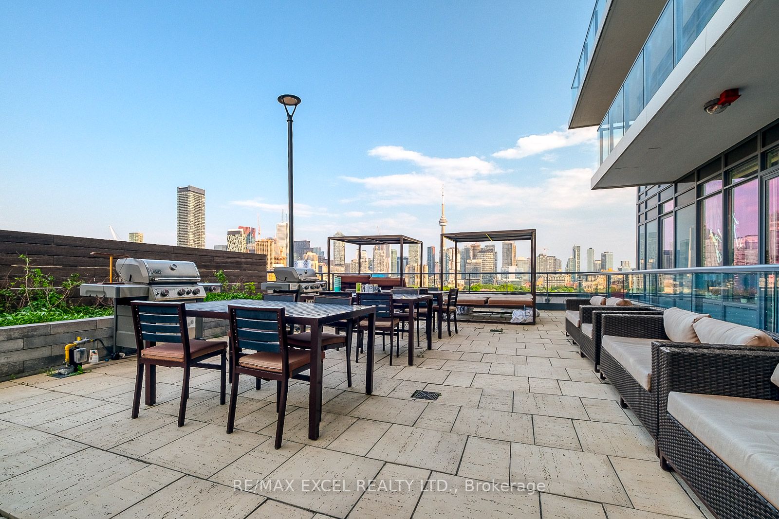 181 Huron St, #502