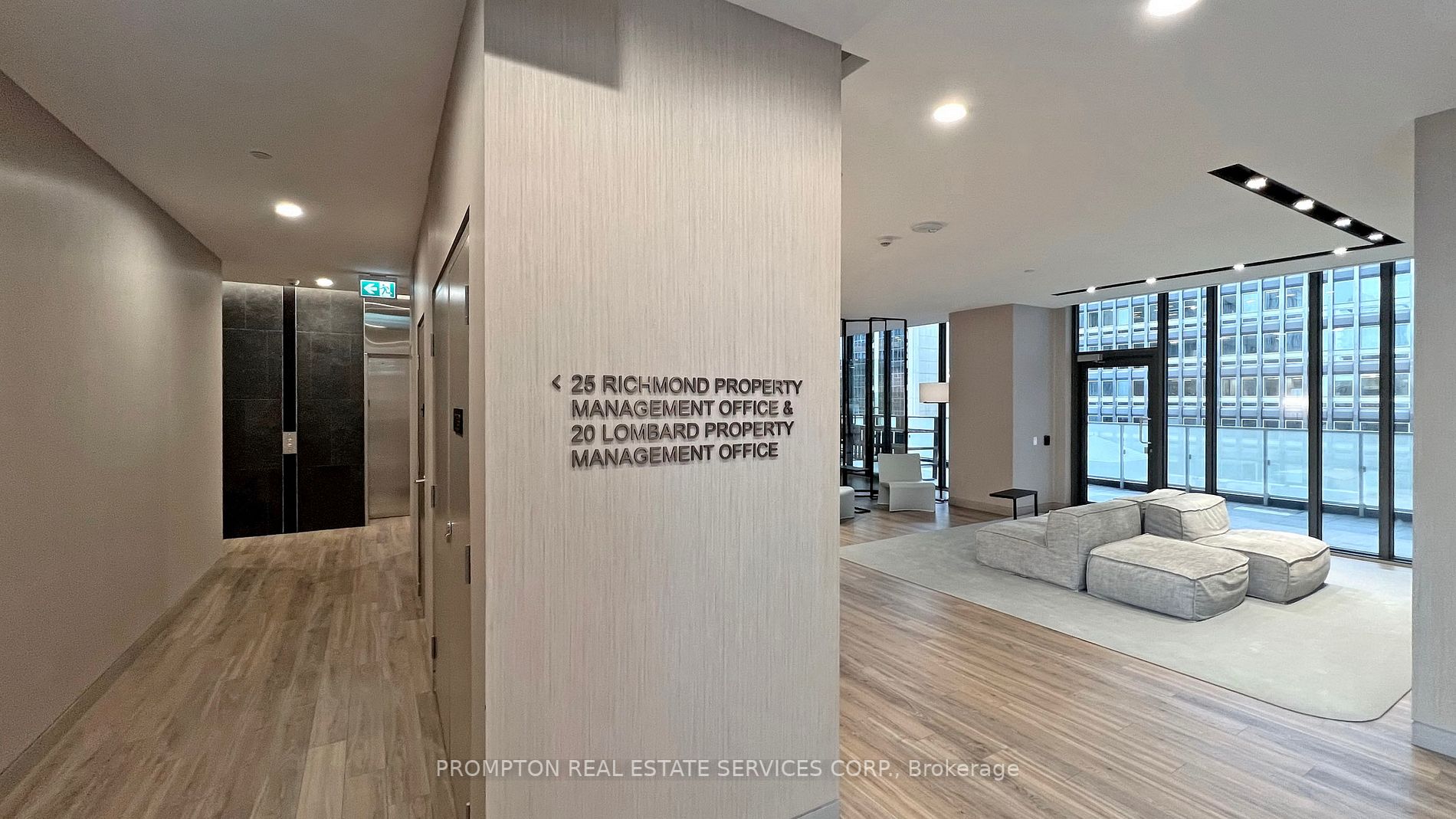 25 Richmond St E, #317