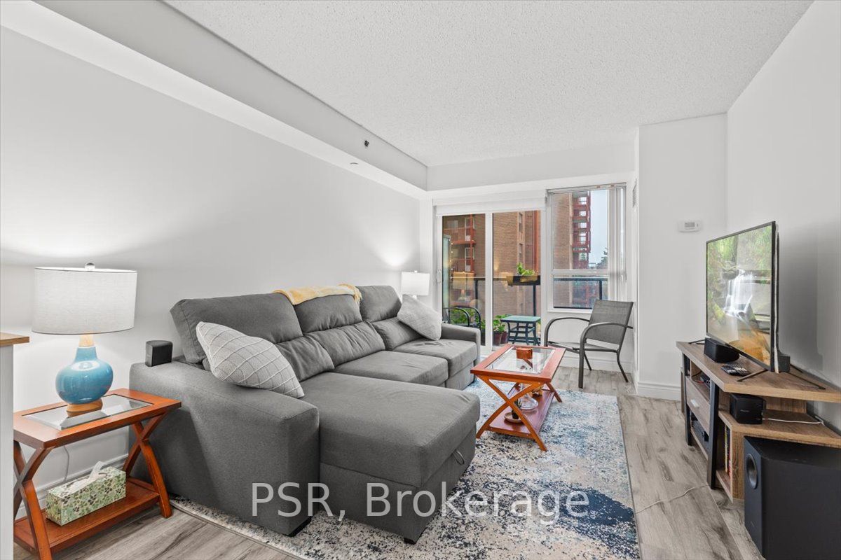 35 Saranac Blvd, #325