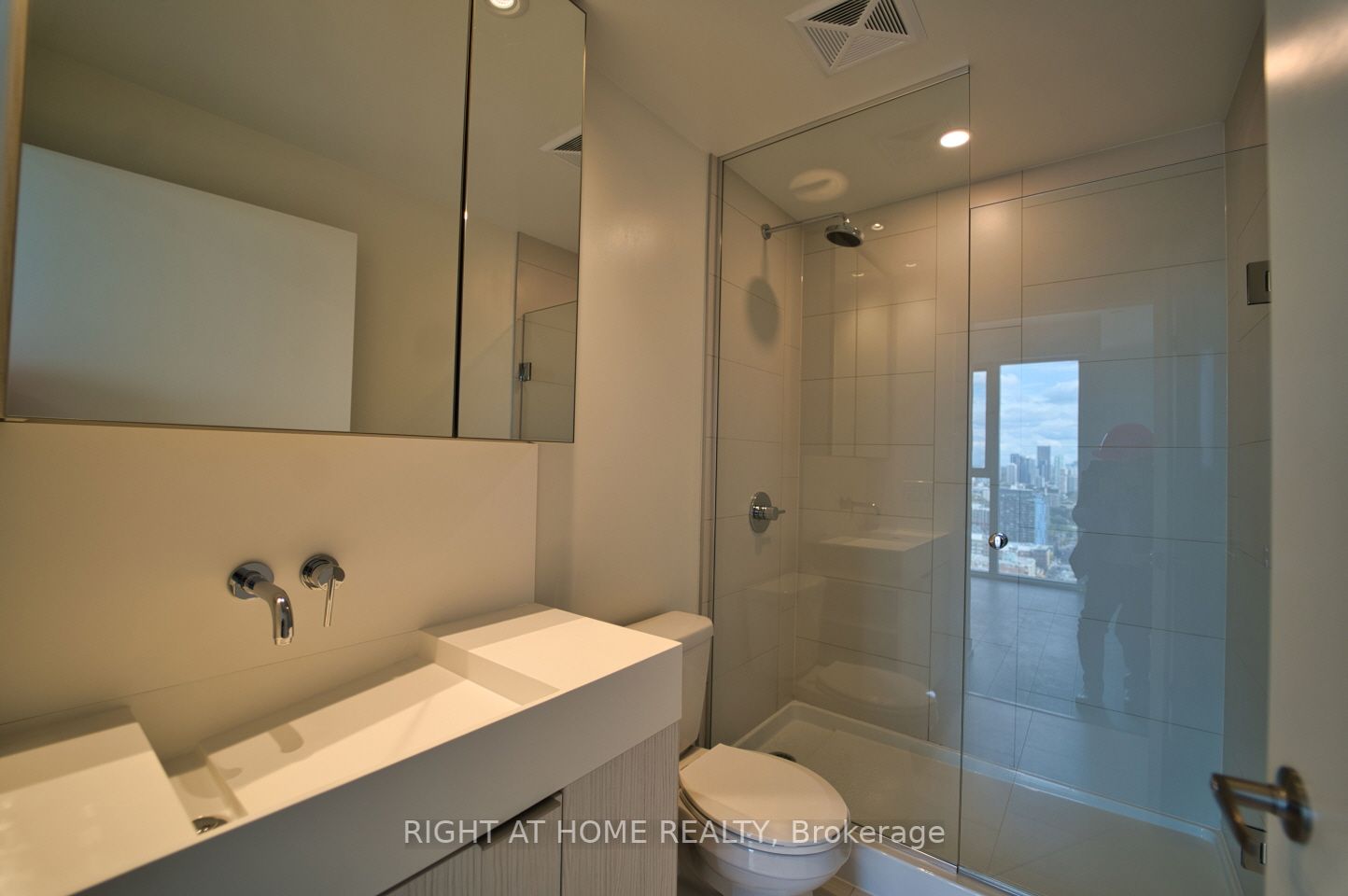 20 Richardson St, #3308