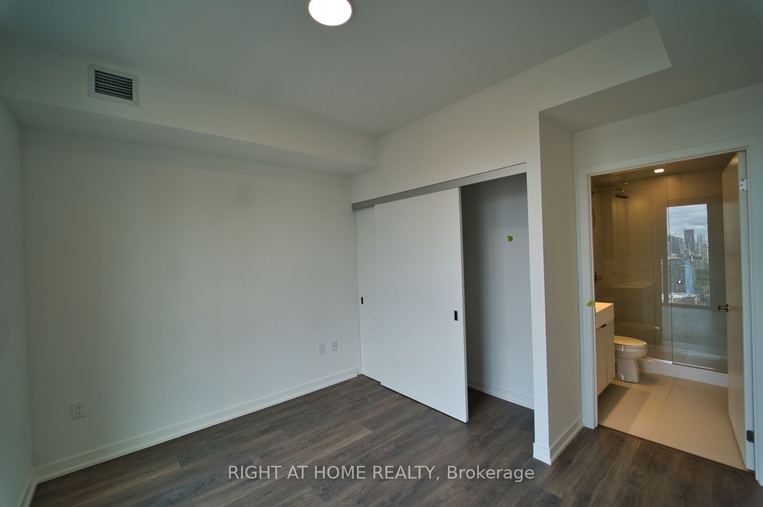 20 Richardson St, #3308