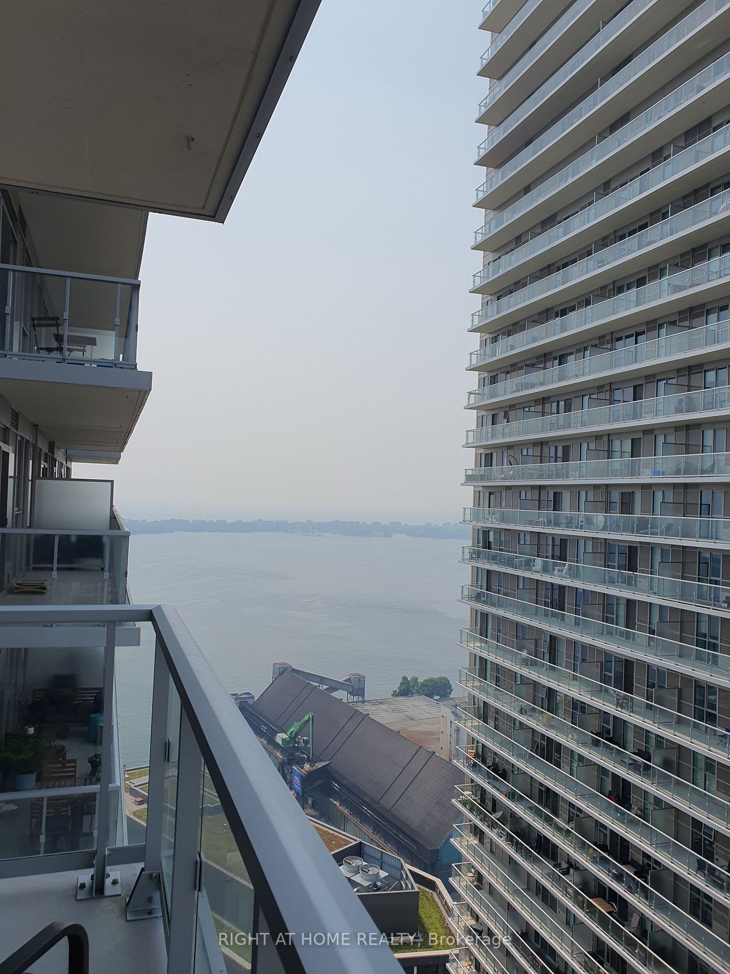 20 Richardson St, #3308