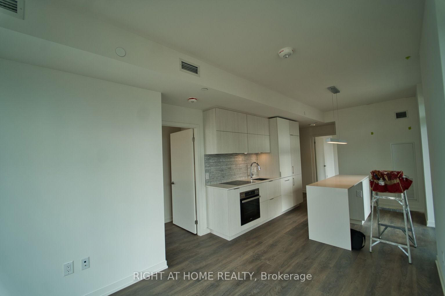 20 Richardson St, #3308