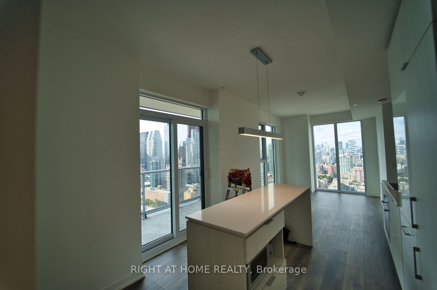 20 Richardson St, #3308