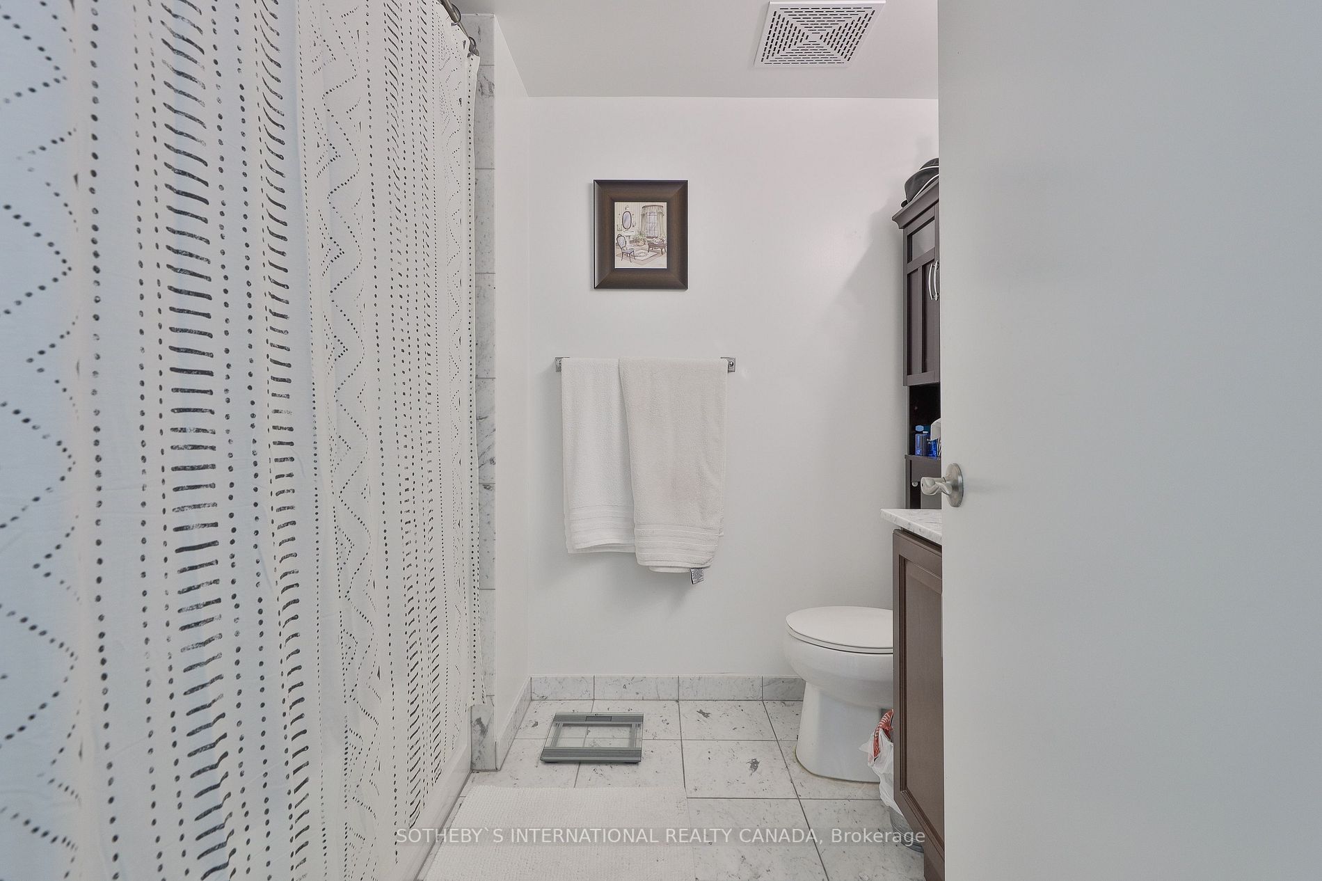 8 Scollard St, #Ph 201