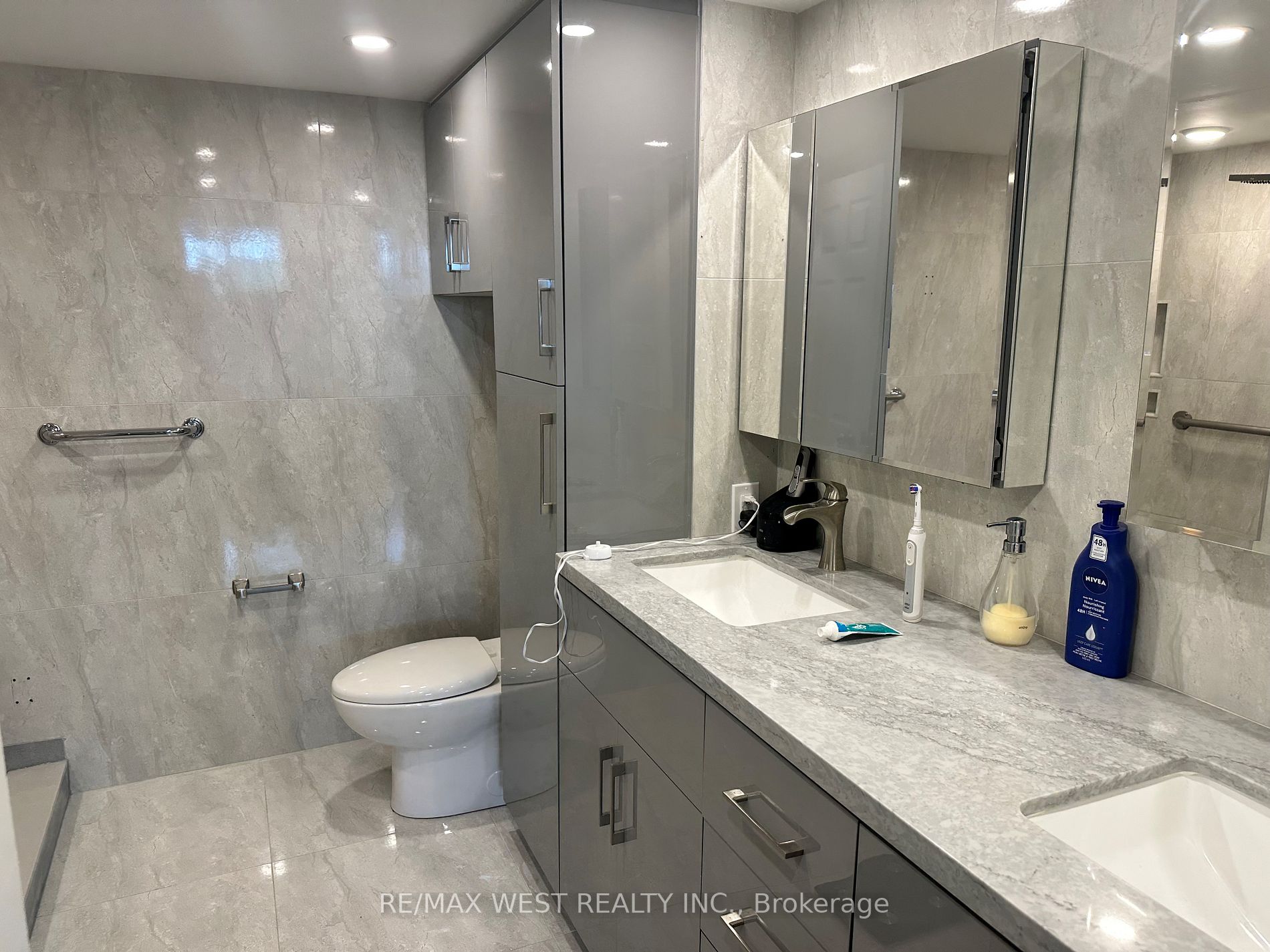 131 Torresdale Ave S, #202