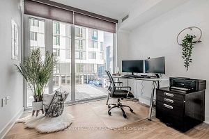 27 Bathurst St, #1001