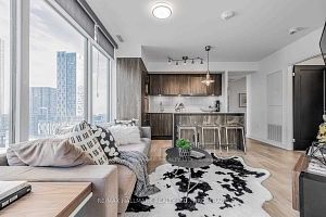27 Bathurst St, #1001