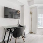 155 Yorkville Ave, #713