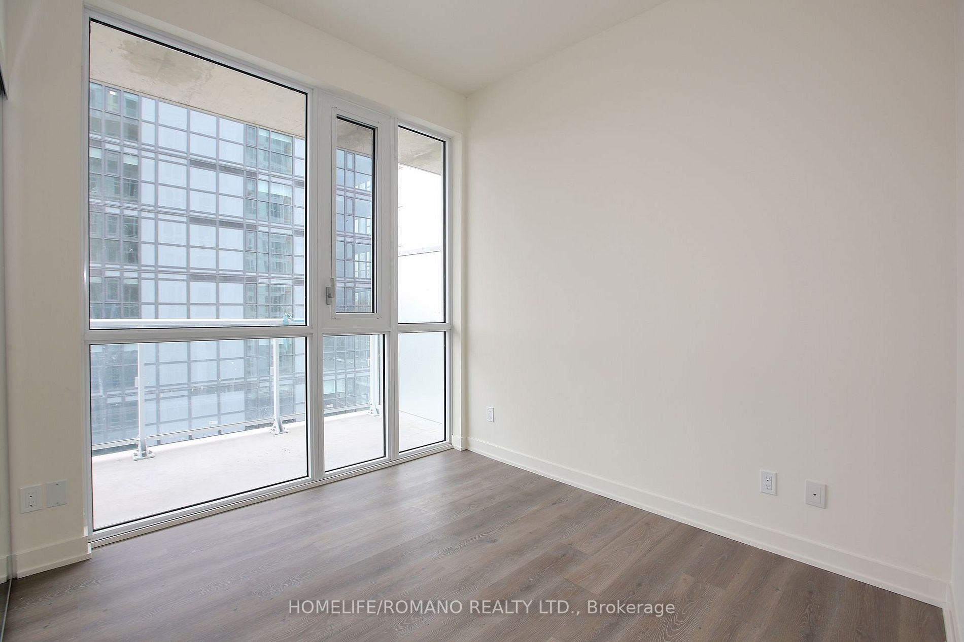 10 Deerlick Crt, #710