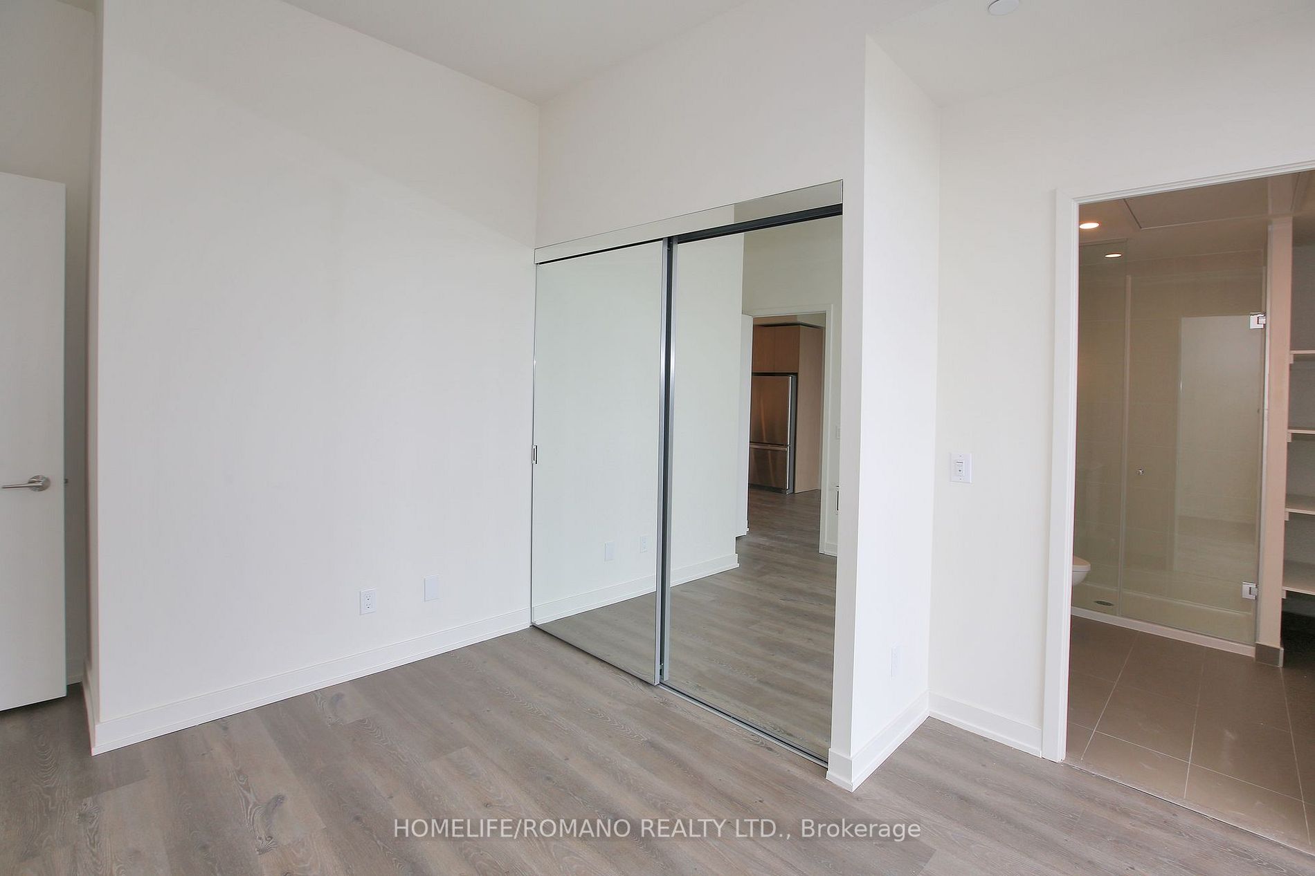 10 Deerlick Crt, #710