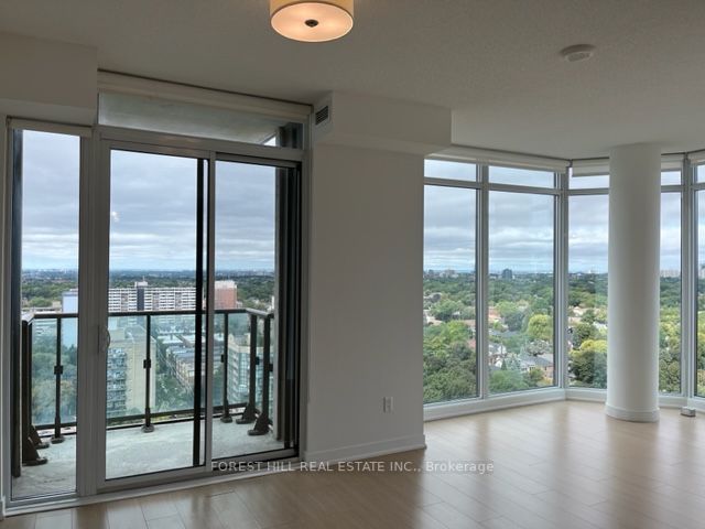 320 Tweedsmuir Ave, #1902