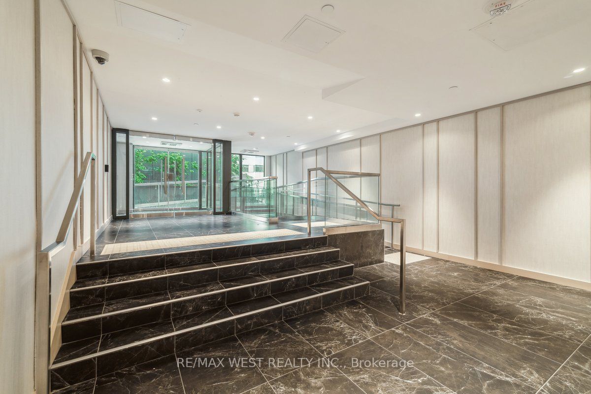 115 Blue Jays Way, #3312