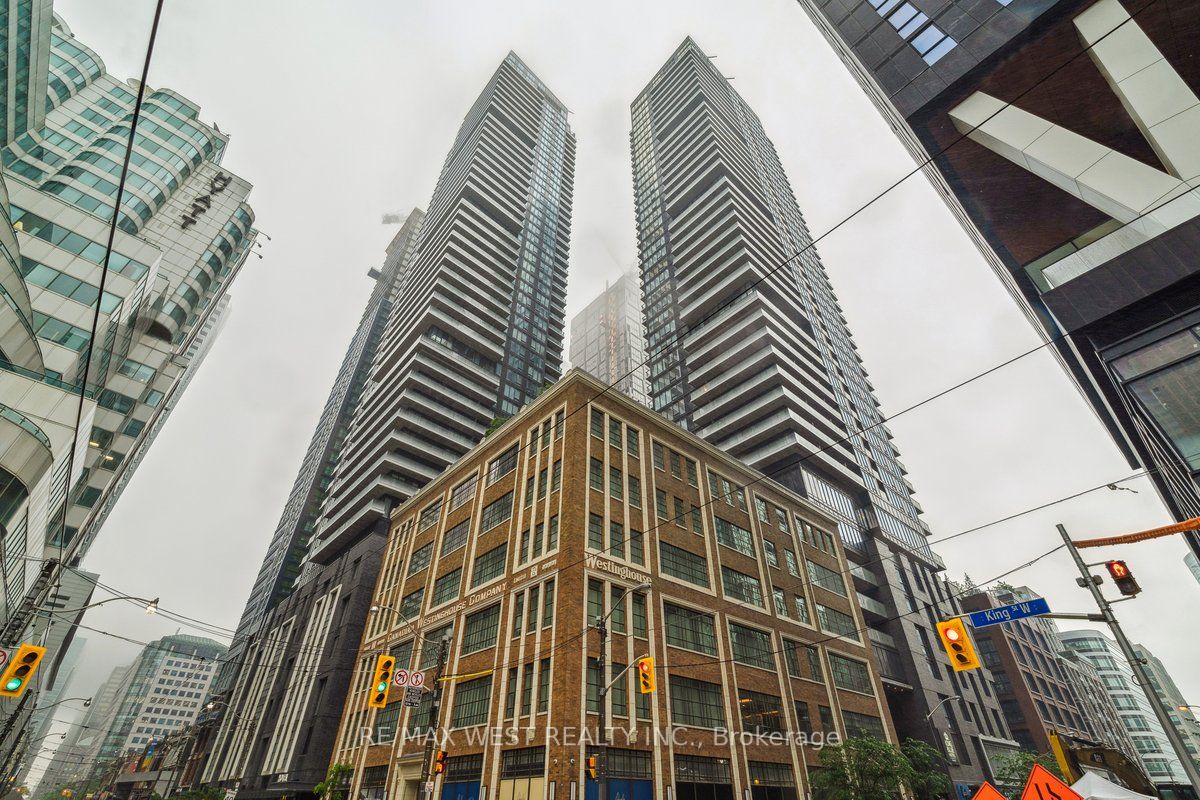 115 Blue Jays Way, #3312