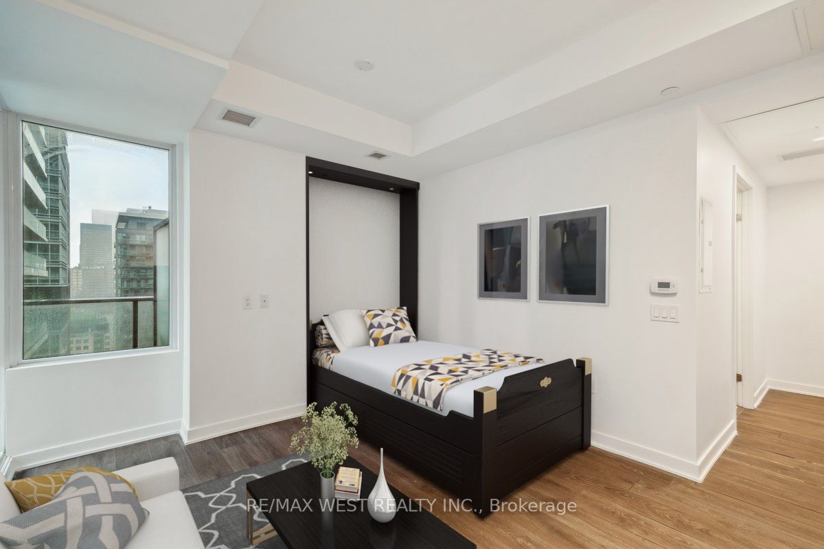 115 Blue Jays Way, #3312
