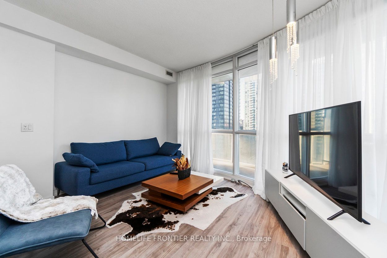 38 Dan Leckie Way, #1708
