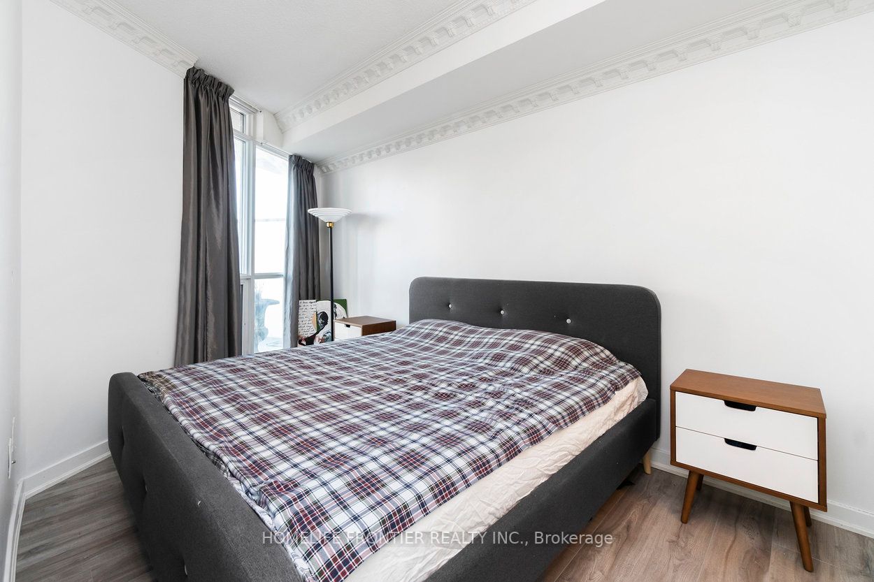 38 Dan Leckie Way, #1708